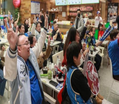 多纳鲁马自,责两球失误,感念圣西罗,星空体育StarSky官网,StarSky星空娱乐,星空体育投注,星空体育平台,星空赛事直播,星空体育app下载